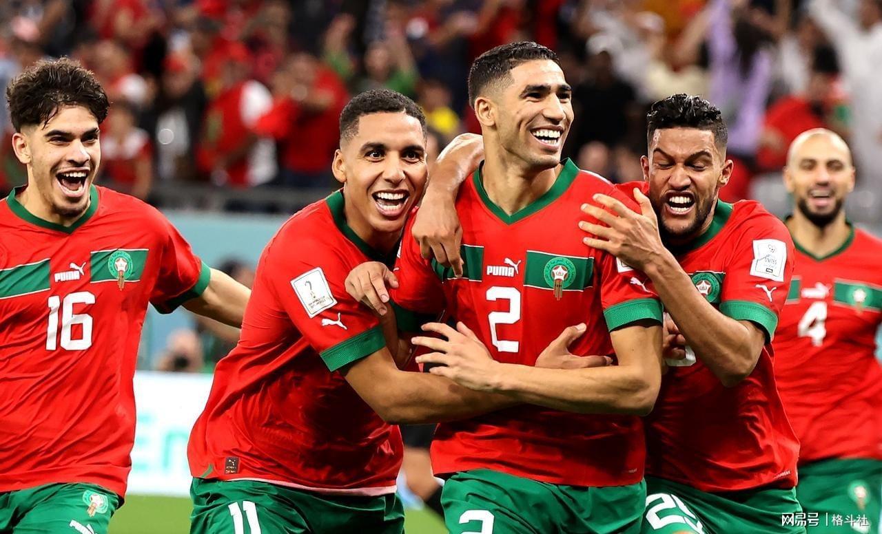 瑞士造点前疑似越位未给划线图，FIFA称为技术故障且并不越位